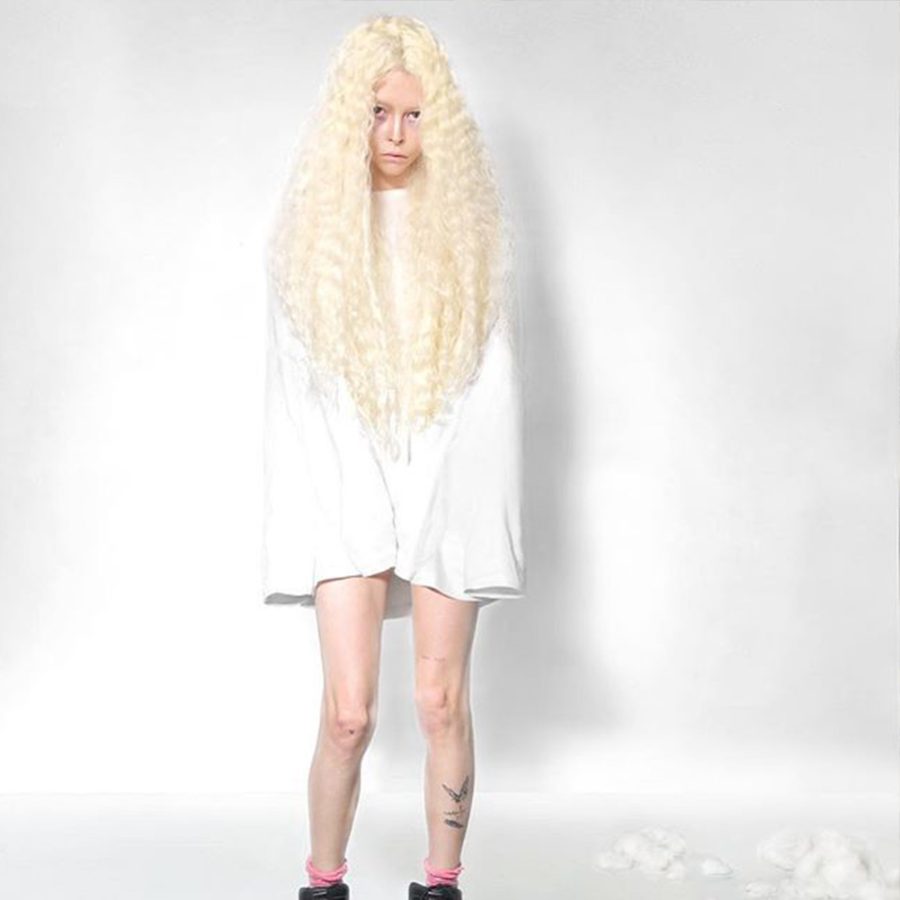 Musegetes White Blonde Curly Wave Synthetic Lace Front Wig HS2039