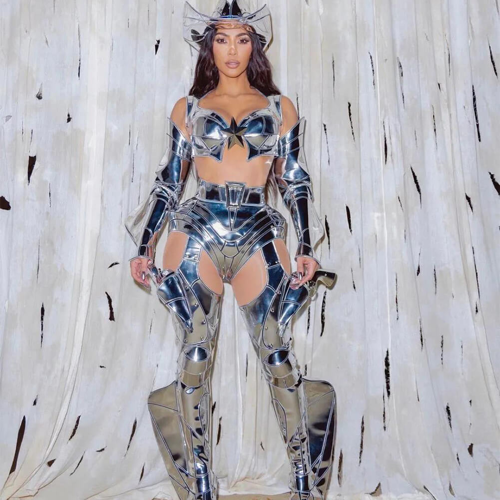 Kim-Kardashian-2021-10