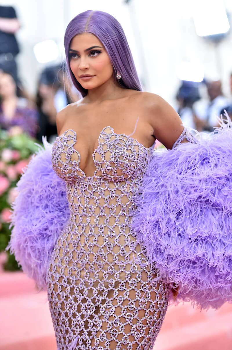 Kylie-Jenner-Halloween-Costume-2019-Met-Gala-8